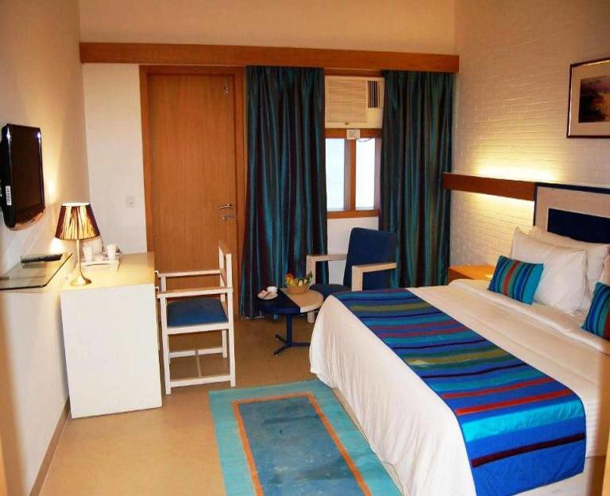 Peerles Sarovar Portico Порт Блеър Екстериор снимка