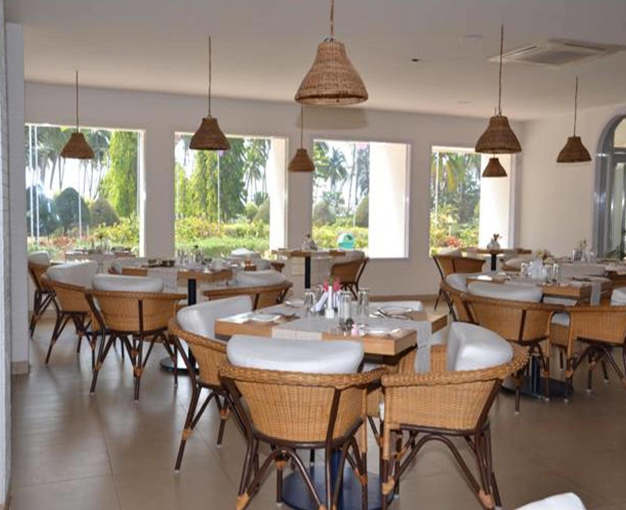 Peerles Sarovar Portico Порт Блеър Екстериор снимка